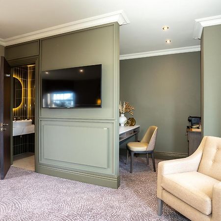 Cedar Court Hotel Harrogate Exterior photo