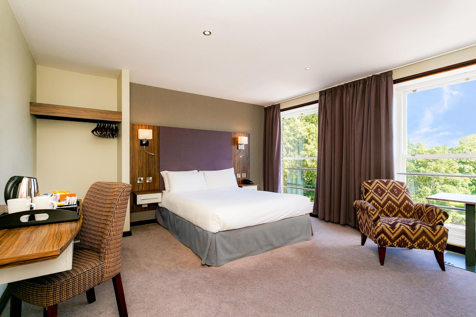Cedar Court Hotel Harrogate Exterior photo