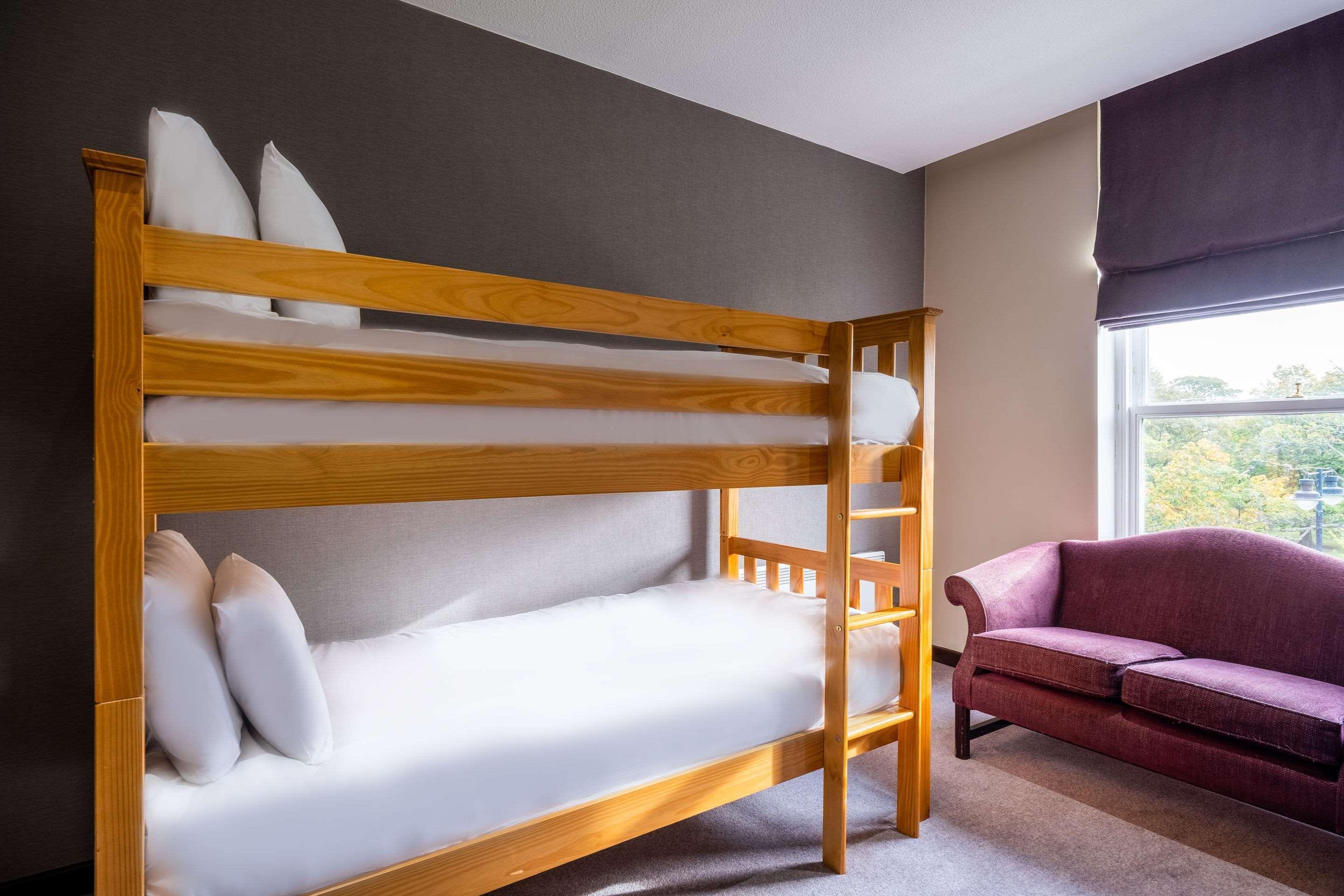 Cedar Court Hotel Harrogate Exterior photo